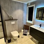 4 Star In Huglo Дом отдыха